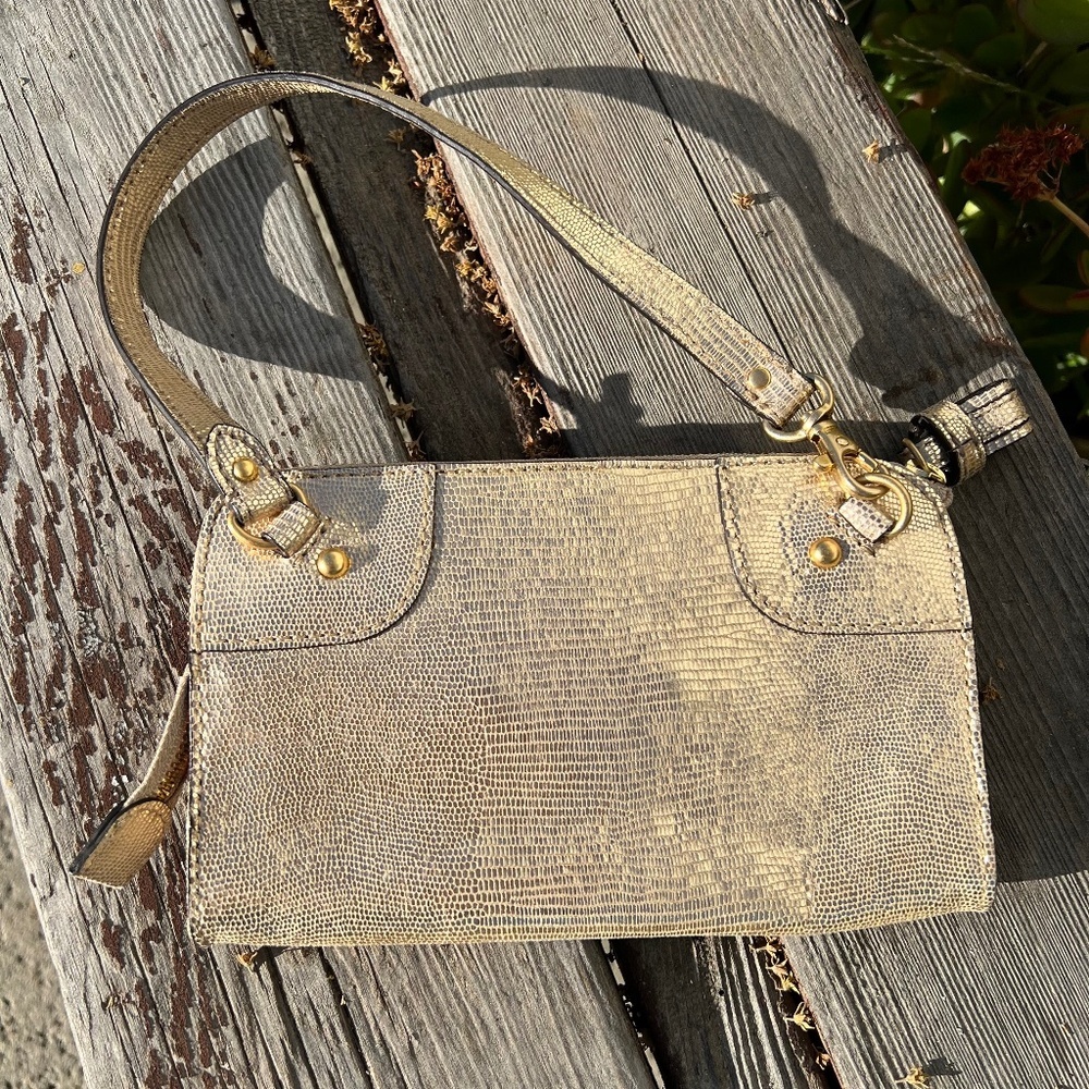 Juicy Couture Gold Clutch Wristlet Handbag B2-6 - Picture 2 of 11